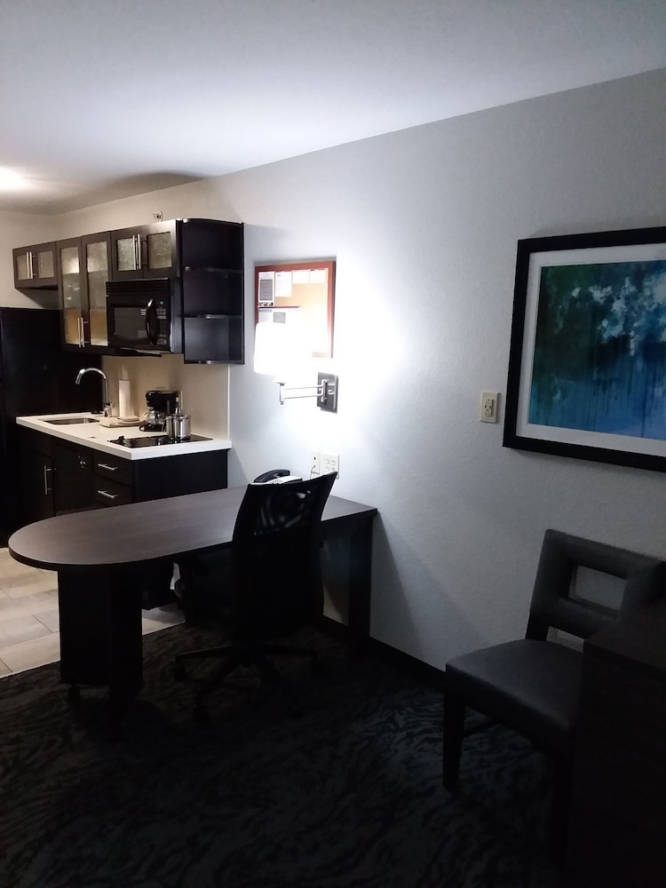 candlewood suites knoxville airport alcoa by ihg