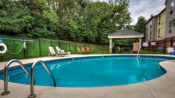 Candlewood Suites Knoxville Airport-Alcoa By Ihg,Caryville>>Alcoa,3 star