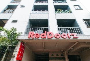 reddoorz plus canley residential