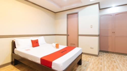 reddoorz plus canley residential