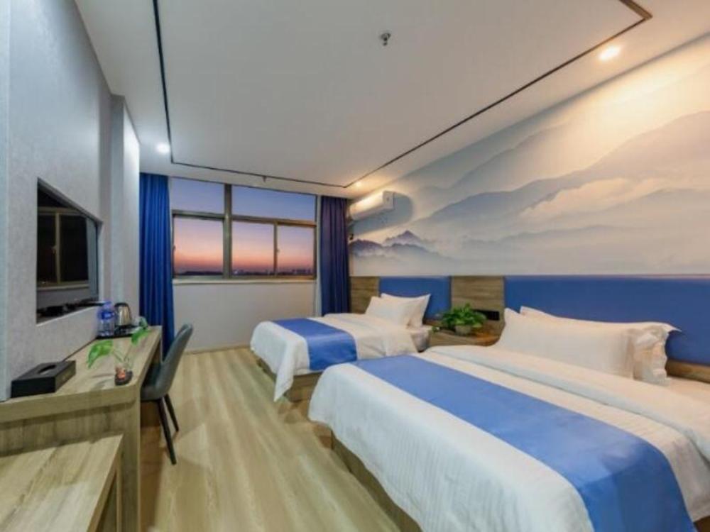 greentree alliance hotel wuxi jiangyin high tech zone shanguan town longding road