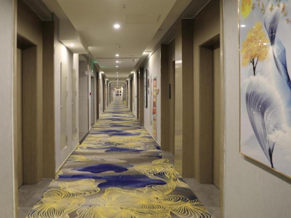 greentree eastern xinjiang aksu airport hotel