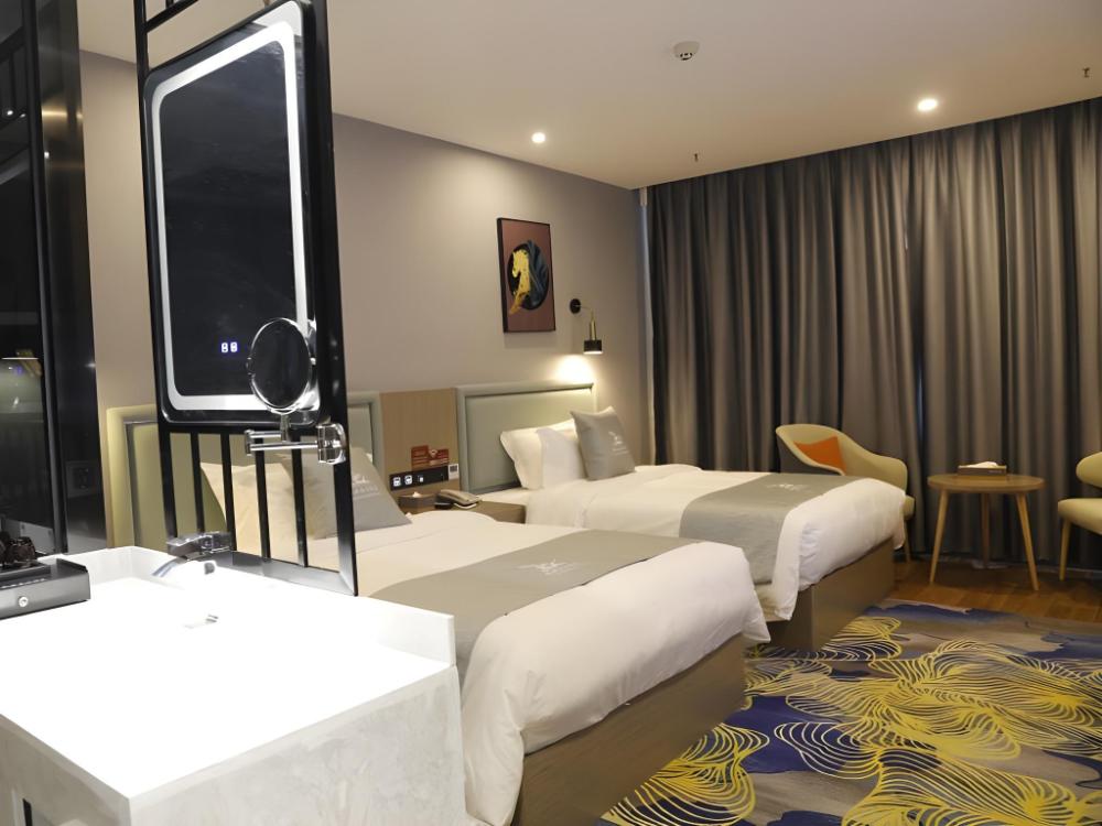 greentree eastern xinjiang aksu airport hotel