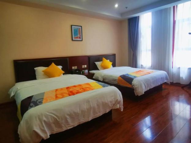 shell hotel huainan shou county passenger station yaohai grand market