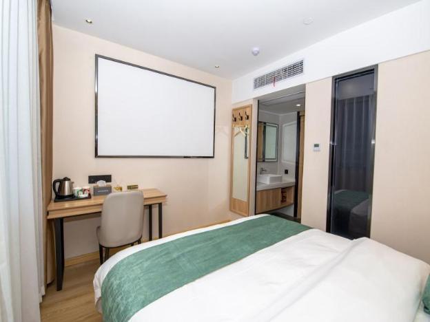 greentree inn chuzhou wanda plaza qingliu middle r