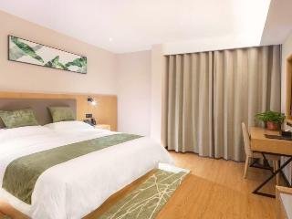 greentree inn shangqiu beihai road south railway s