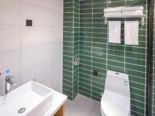 greentree inn shangqiu beihai road south railway s
