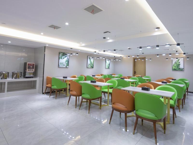 greentree inn shangqiu beihai road south railway s