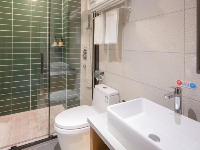 greentree inn shangqiu beihai road south railway s