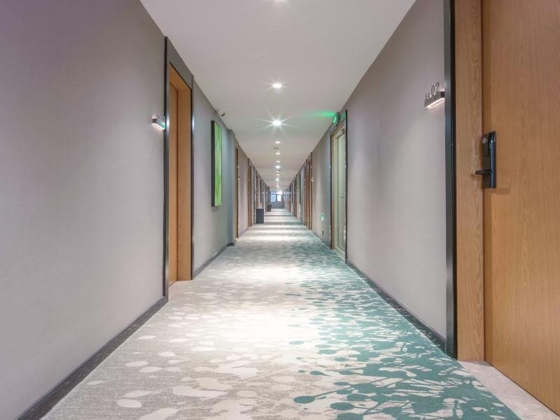 greentree inn shangqiu beihai road south railway s