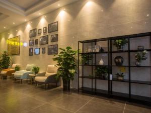 greentree inn express hainan haikou haixiu zhong road