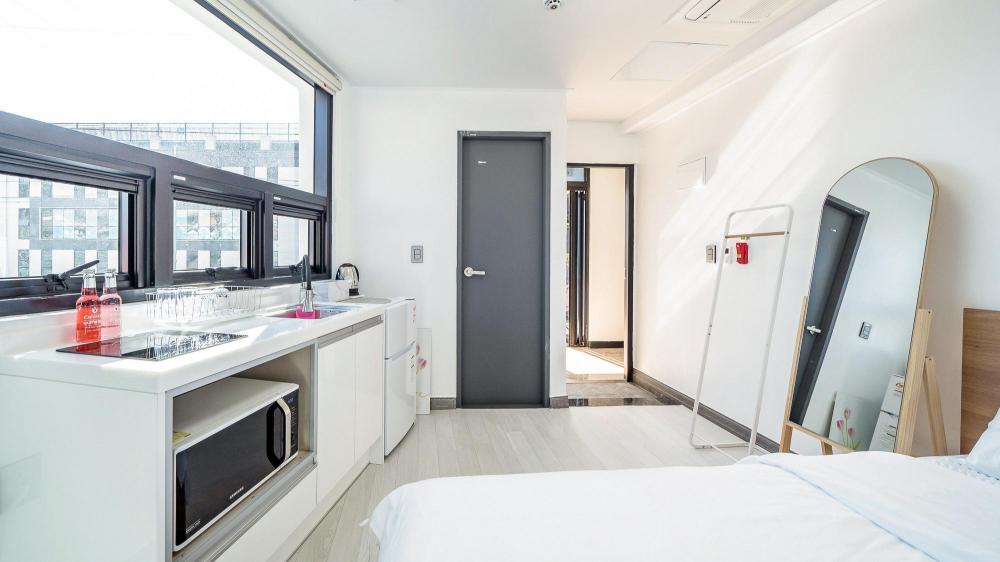 yeosu nangmanstay pension
