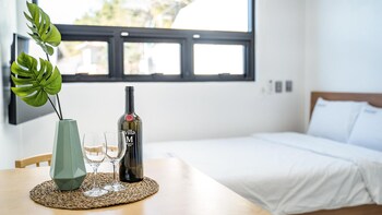 yeosu nangmanstay pension