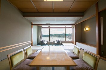Hotel Urashima,,3 star