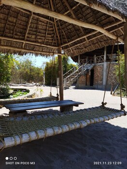 mida creek eco camp eco lodge