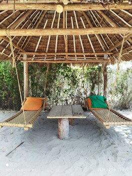 mida creek eco camp eco lodge