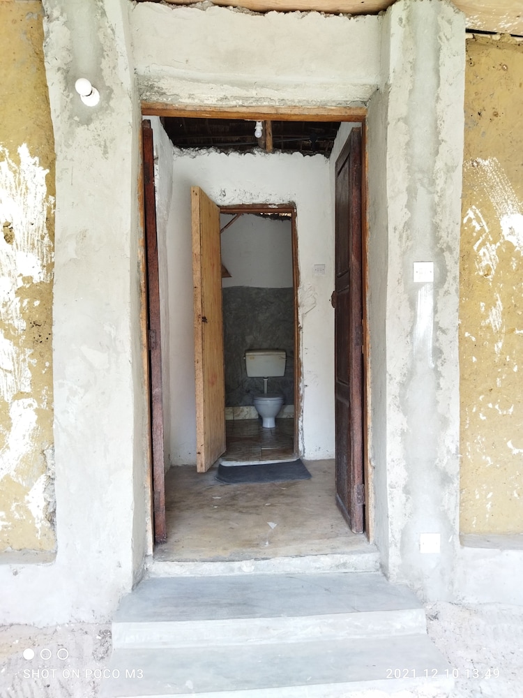 mida creek eco camp eco lodge