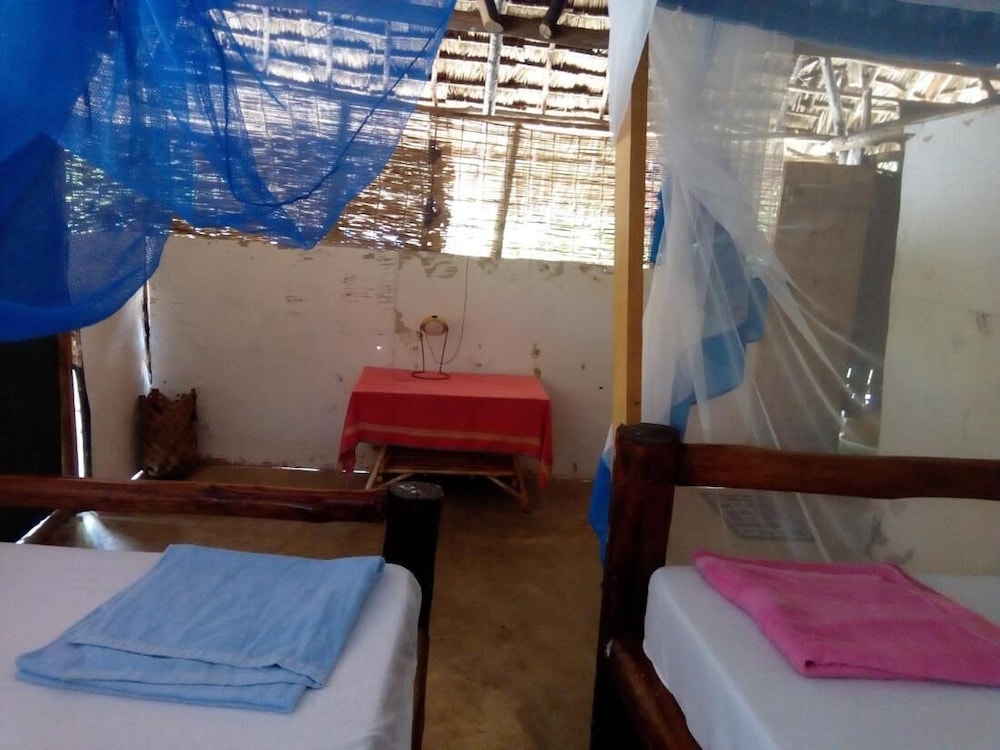 mida creek eco camp eco lodge