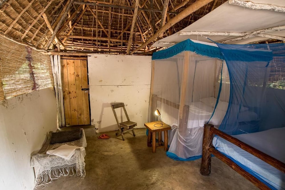 mida creek eco camp eco lodge