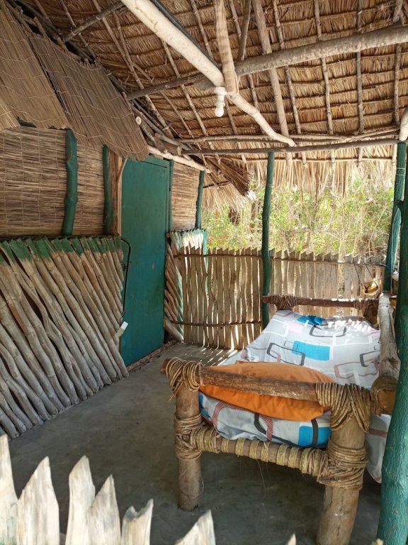 mida creek eco camp eco lodge