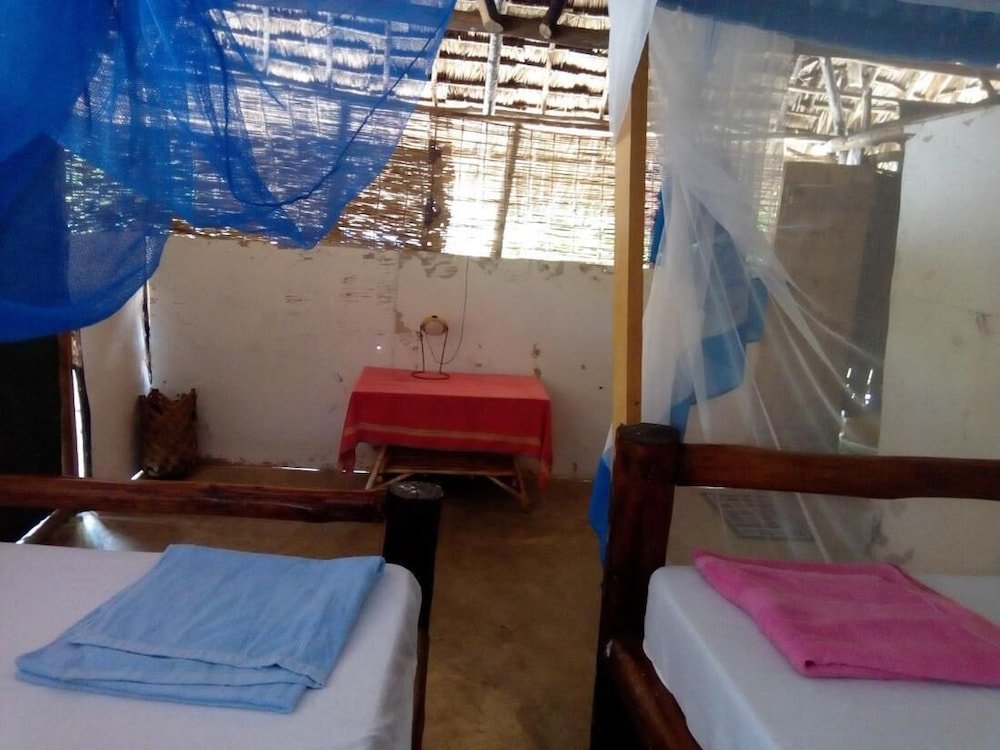 mida creek eco camp eco lodge