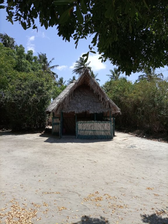 mida creek eco camp eco lodge