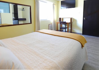 hotel plaza by dot light