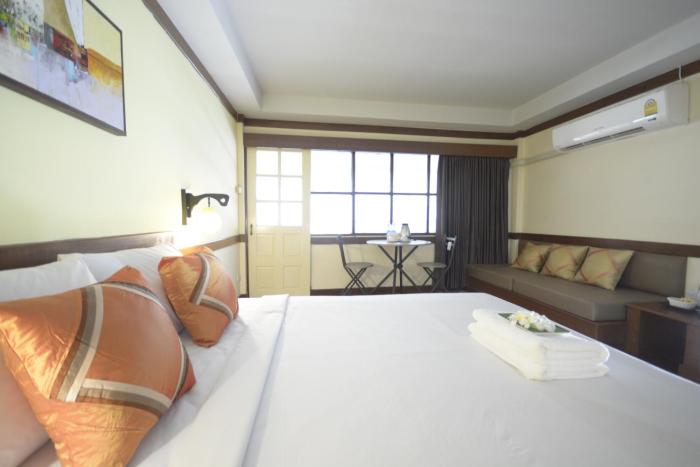 irest ao nang seafront