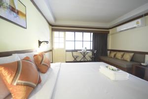 irest ao nang seafront