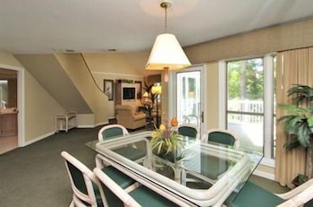 ocean palms villas at port royal resort