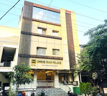 hotel shree ram palace