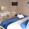 caulfield self catering