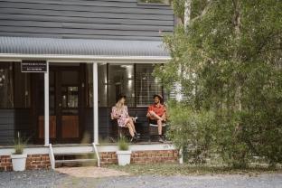 bay and bush cottages jervis bay