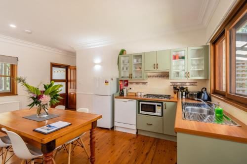 bay and bush cottages jervis bay