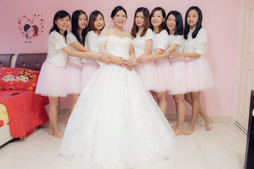 desatebrau newstar homestay wedding bridal house