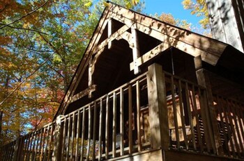 creekwalk inn and cabins