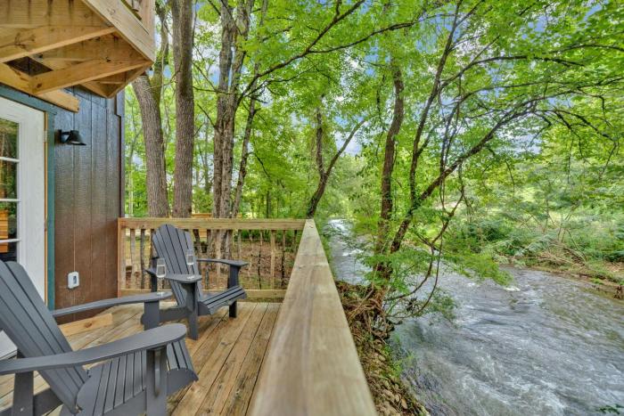 creekwalk inn and cabins