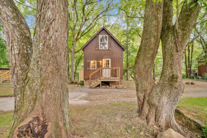 creekwalk inn and cabins