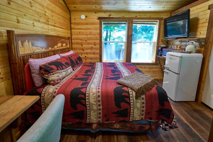 creekwalk inn and cabins