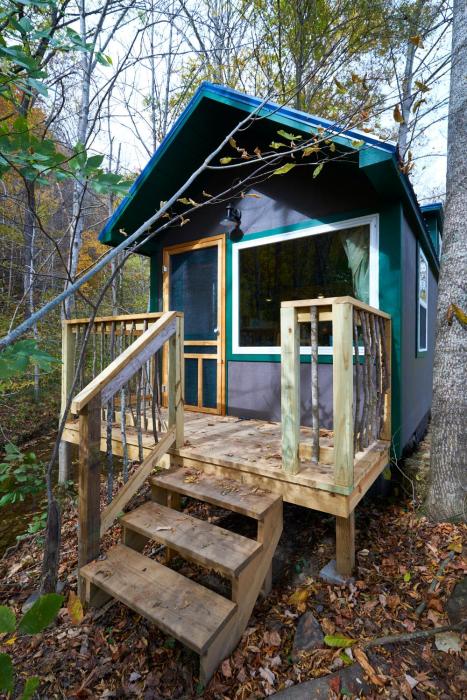 creekwalk inn and cabins
