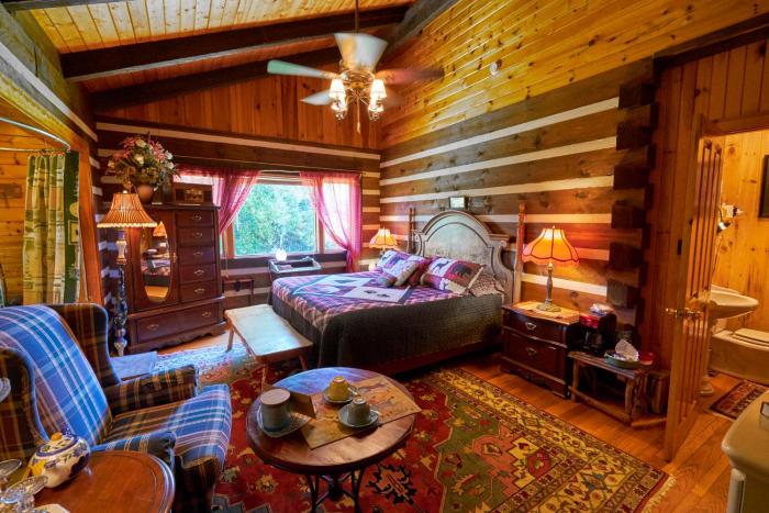 creekwalk inn and cabins