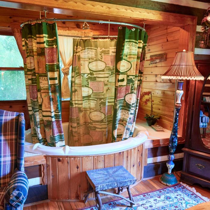creekwalk inn and cabins