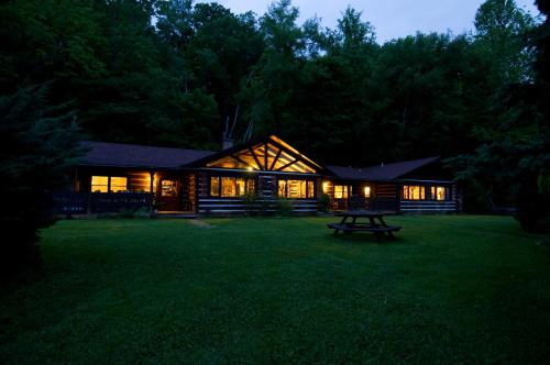 creekwalk inn and cabins