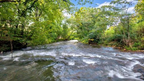 creekwalk inn and cabins