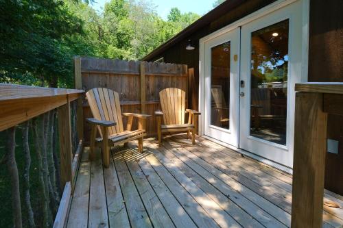 creekwalk inn and cabins
