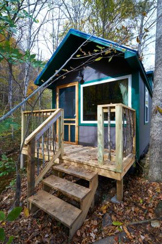creekwalk inn and cabins