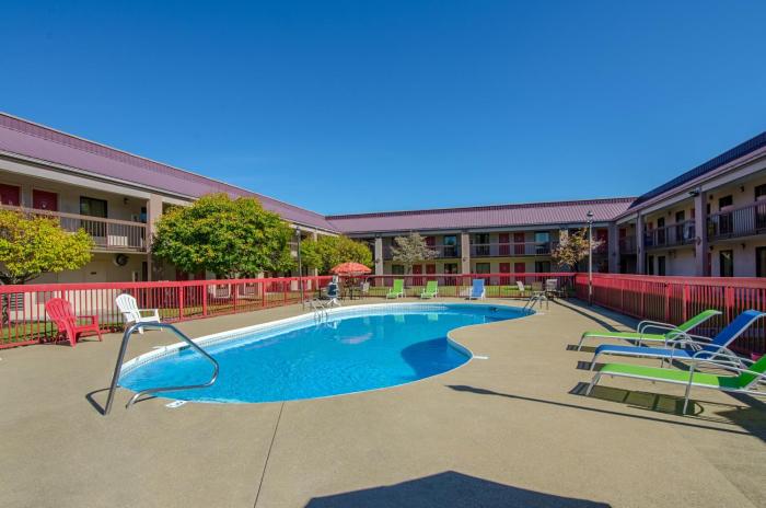 red roof inn kingsport