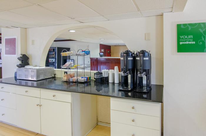 red roof inn kingsport