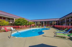 red roof inn kingsport