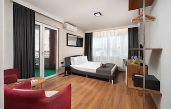 nish suite atasehir